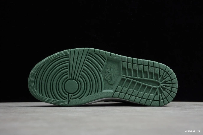 CZ0774-300 1 Green Jordan Mid Dutch 0504